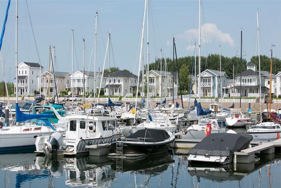Jachthaven en vakantiehuizen | Beachhotel Cape Helius